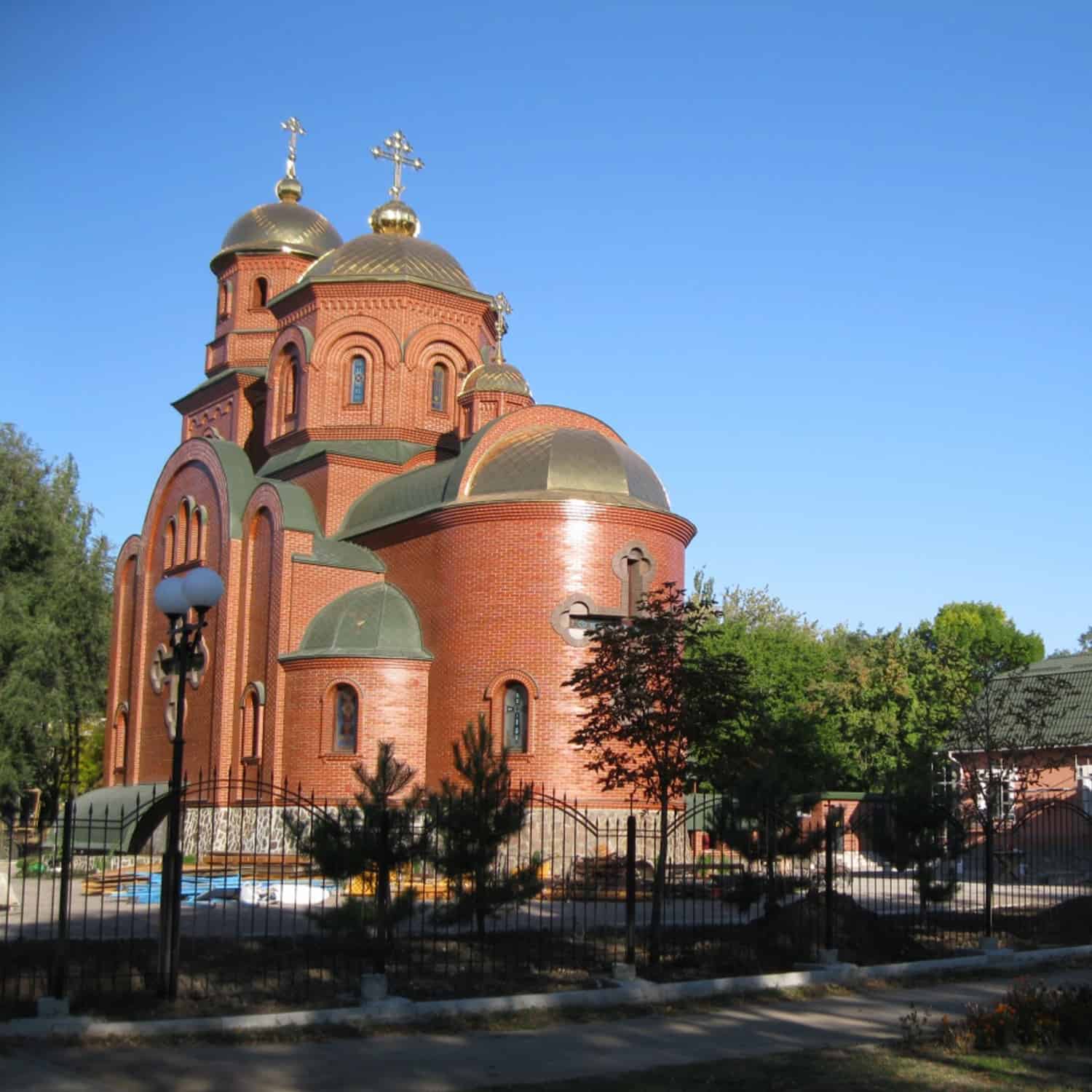 объект трапезная храма кривой рог