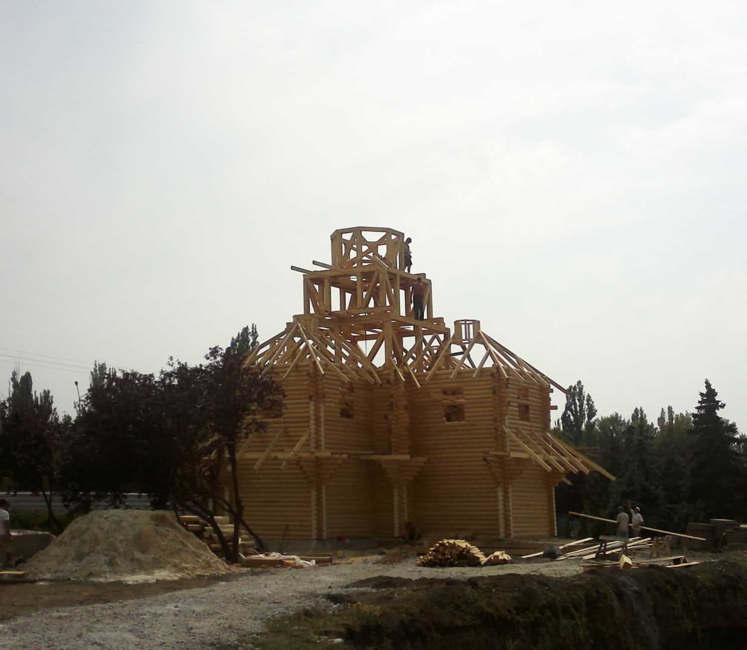 монтаж стропильной системы